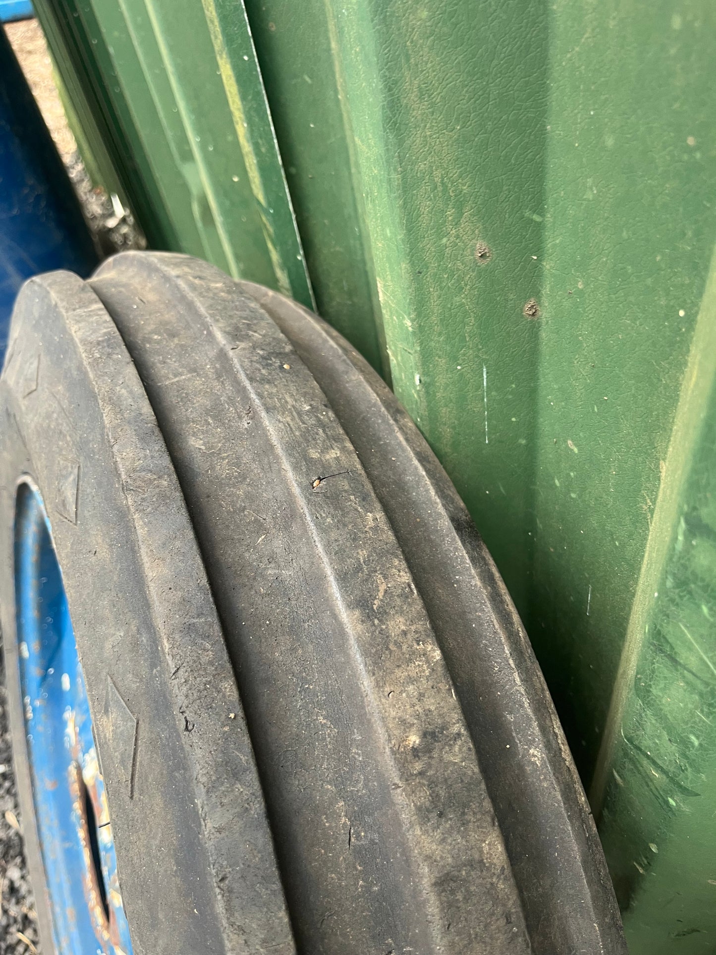 6.00 x 19 wheel & tyre