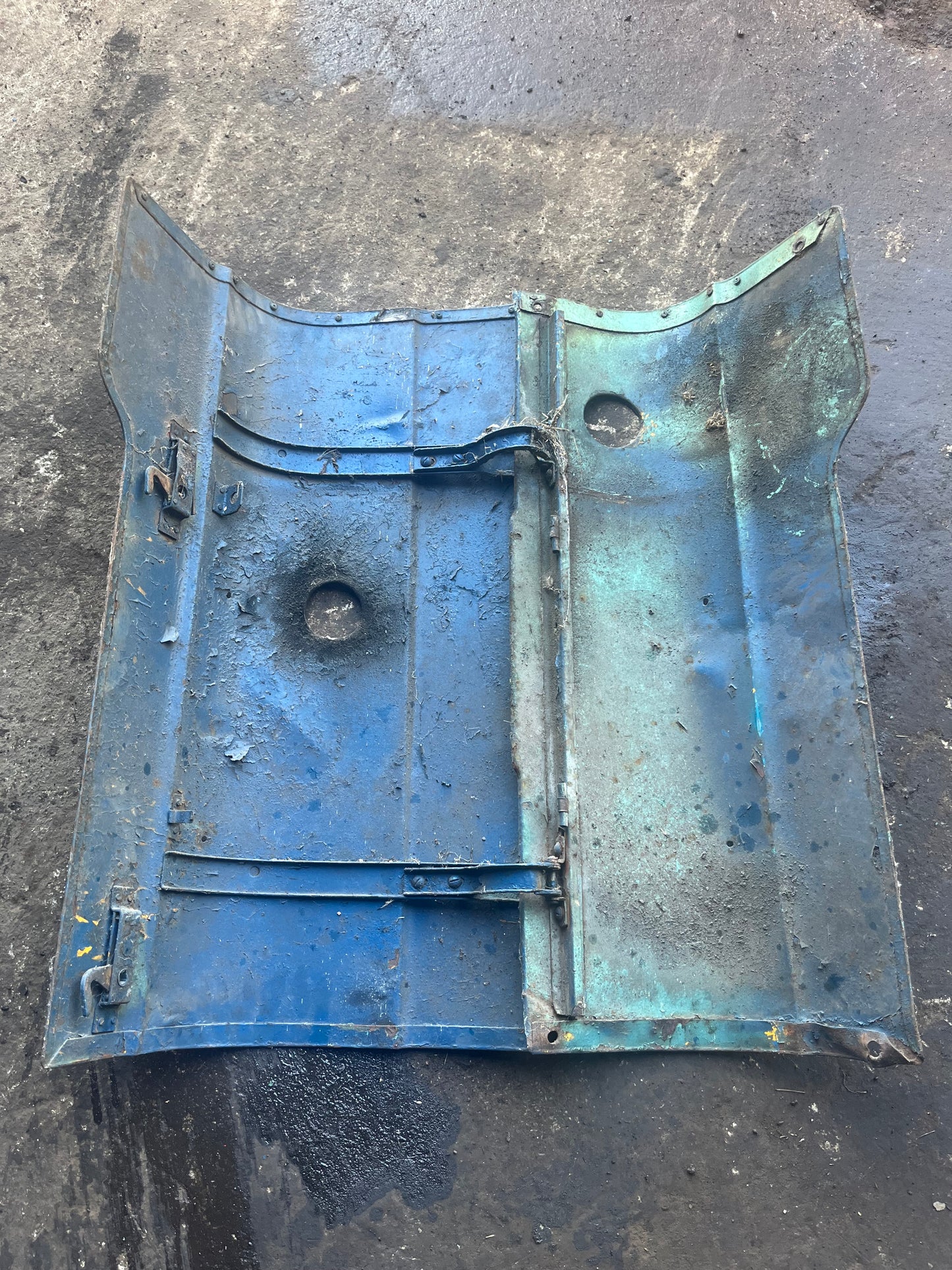 Fordson dexta Original Bonnet