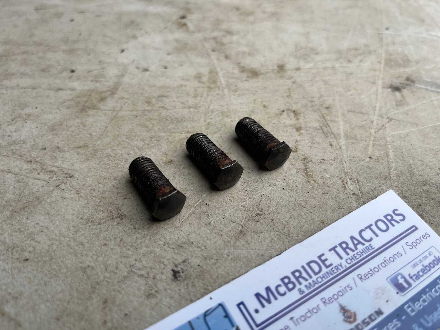 Livedrive Clutch Adjustment bolts