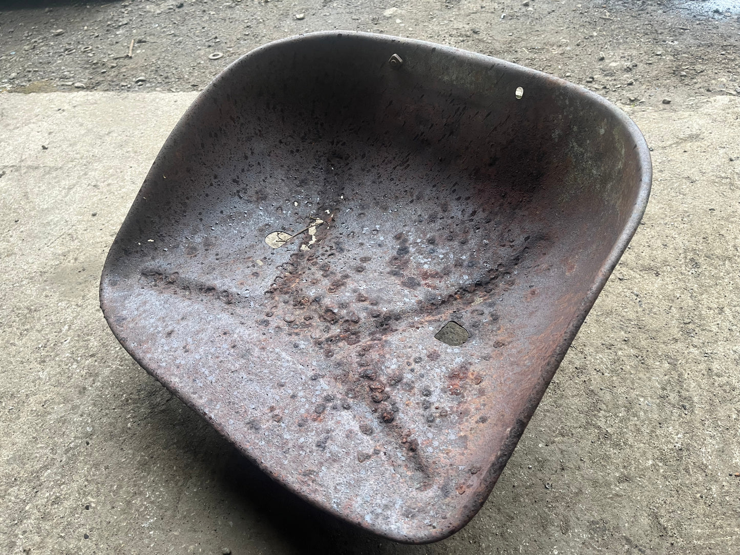 Original seat pan & bracket