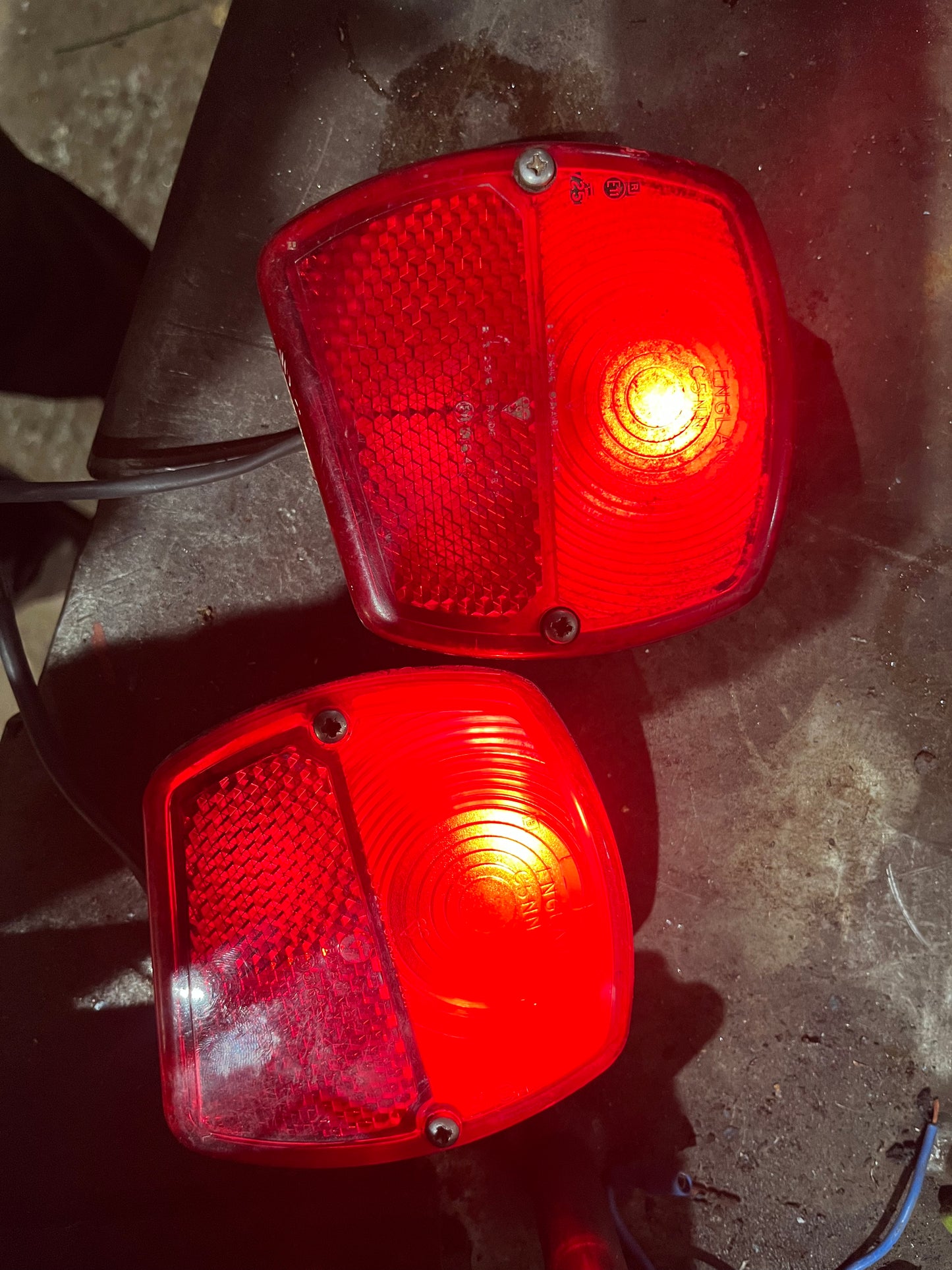 Ford 1000 series genuine rear lights (pair)