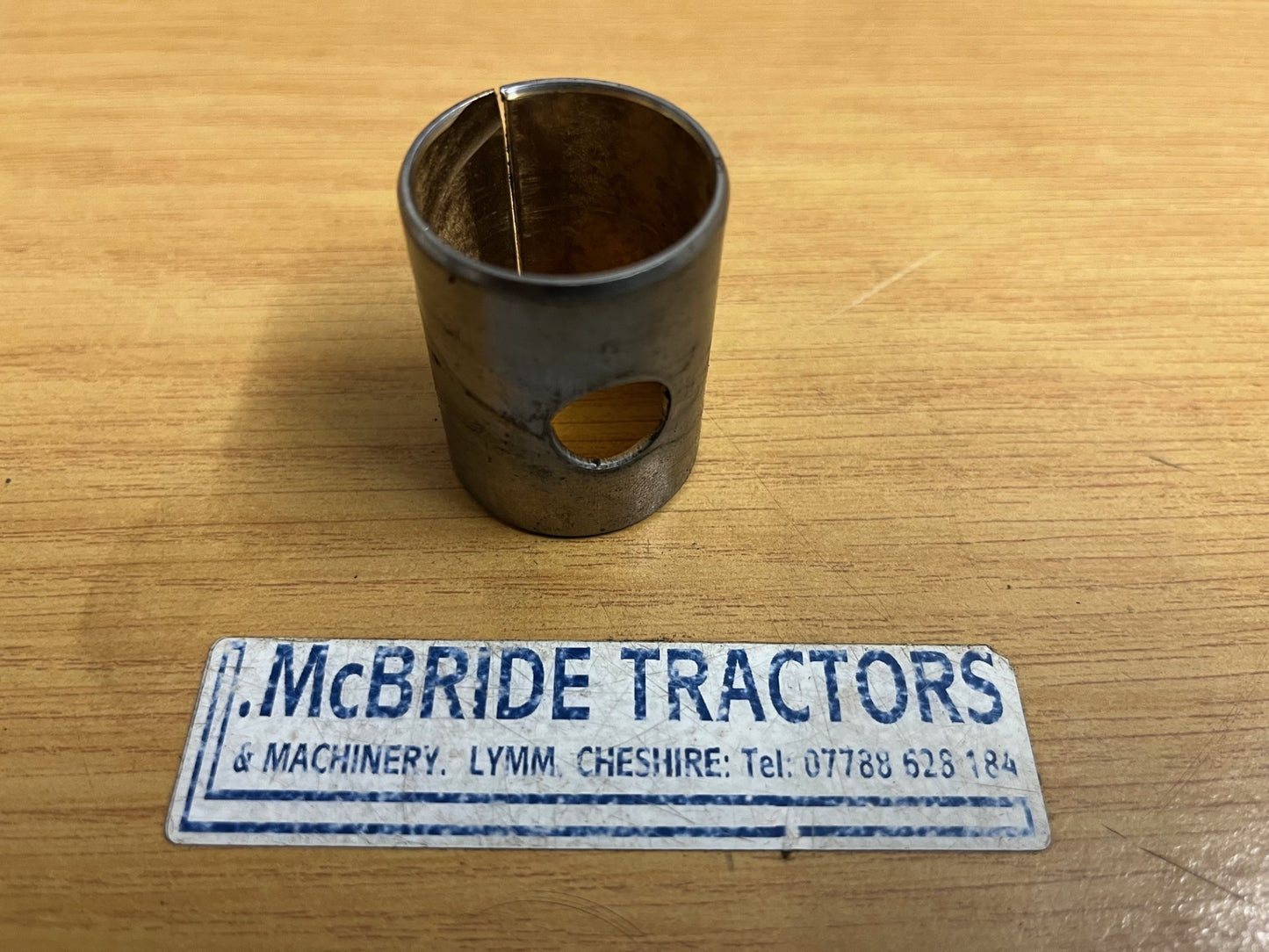 DEXTA CLUTCH PEDAL BUSH