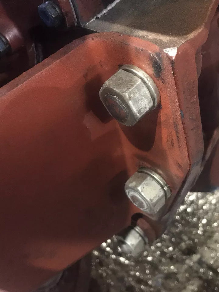 FORDSON DEXTA/ SUPER DEXTA 6 x FRONT AXLE TO SUMP NUTS