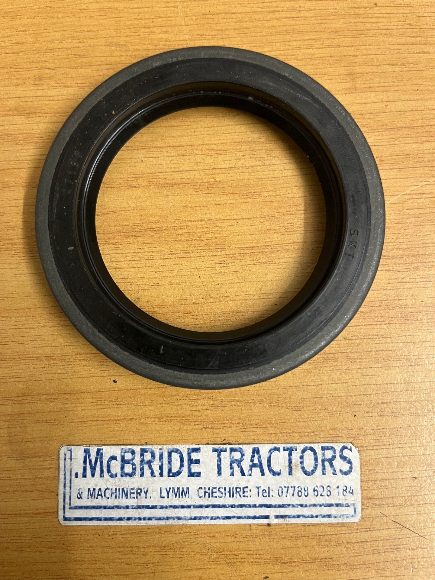 FORDSON MAJOR BELT PULLEY OIL SEAL