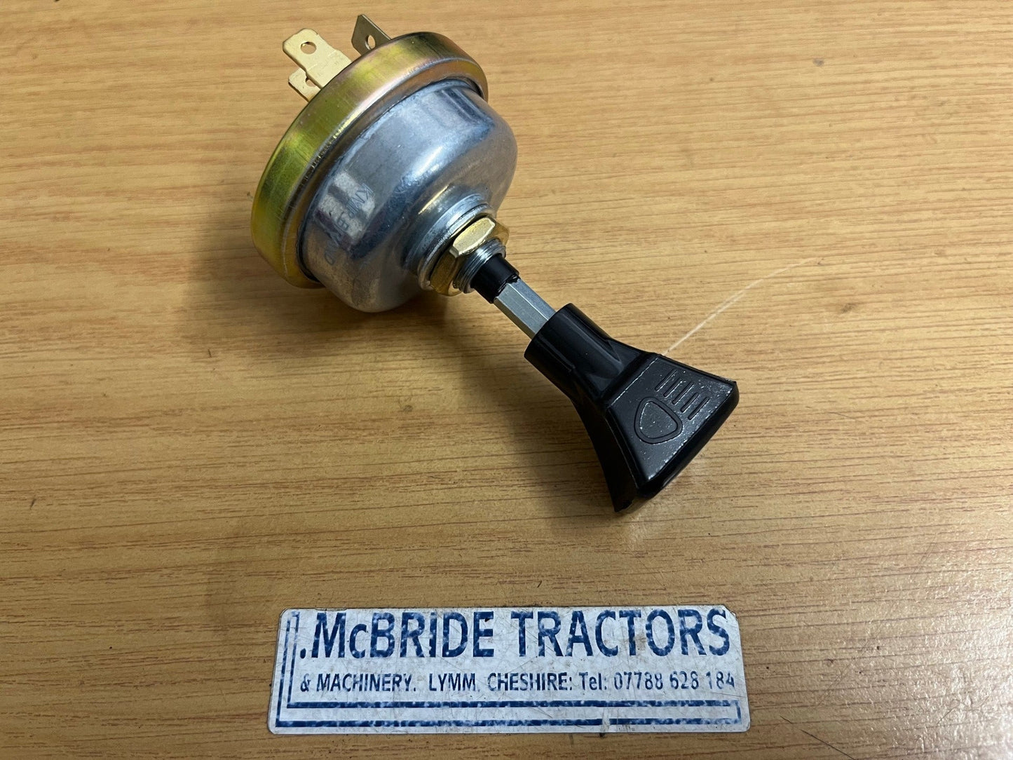 FORD 1000 100 10 SERIES LIGHT SWITCH