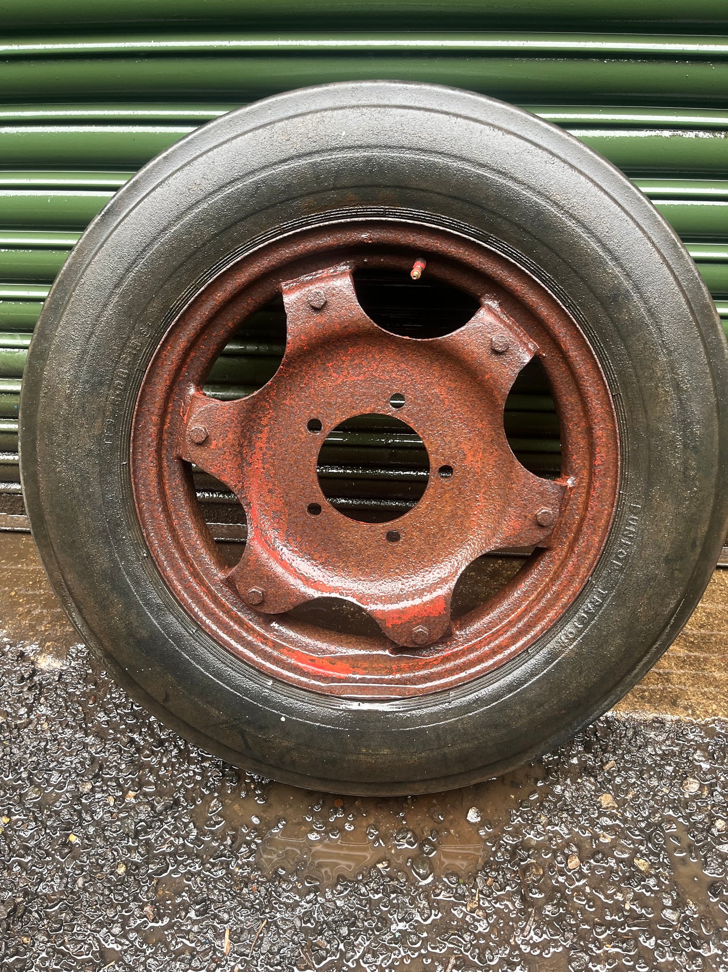Cropmaster front wheel & tyre