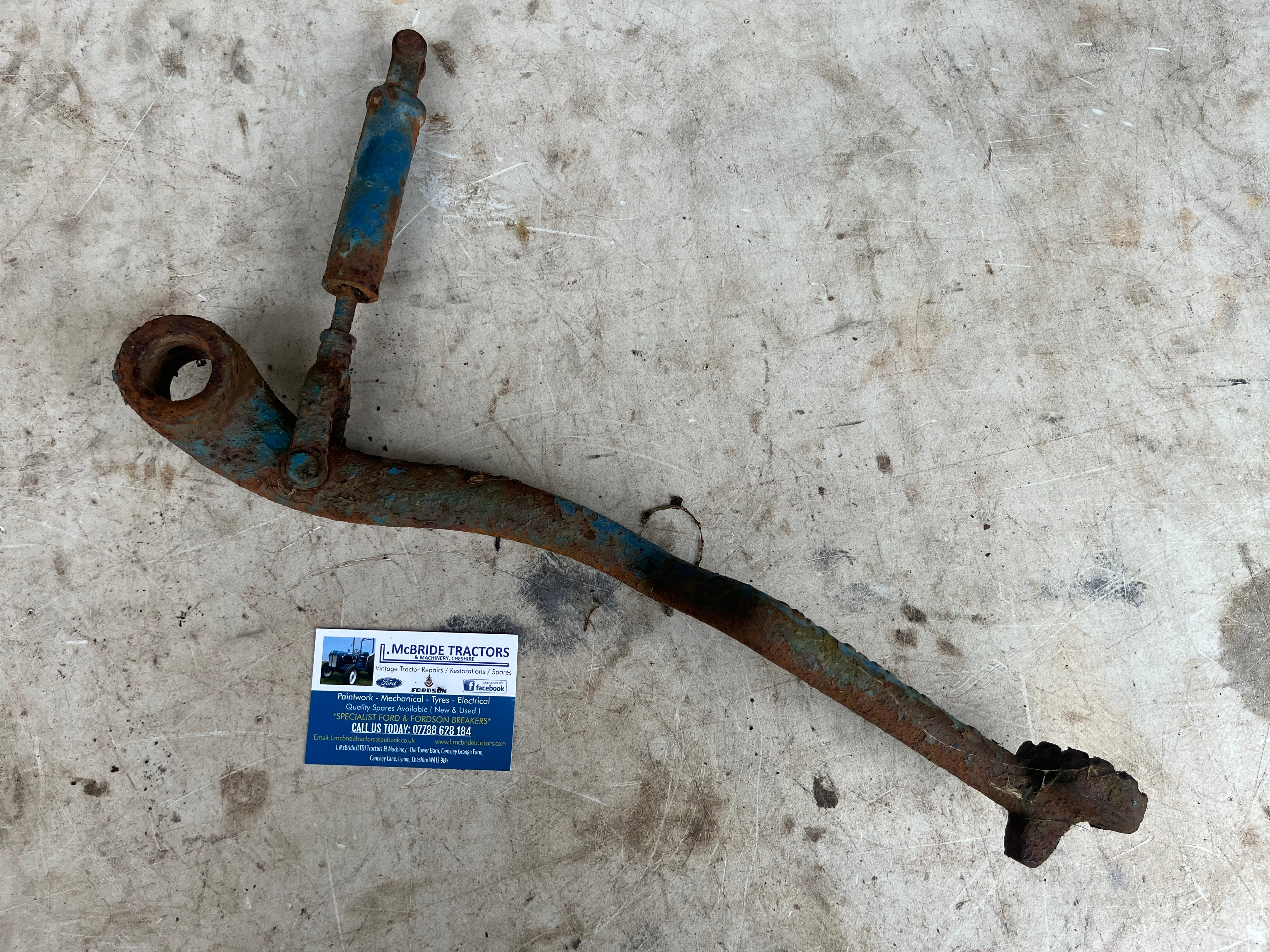Dexta / super dexta diff lock pedal & Damper – L McBride Tractors ...