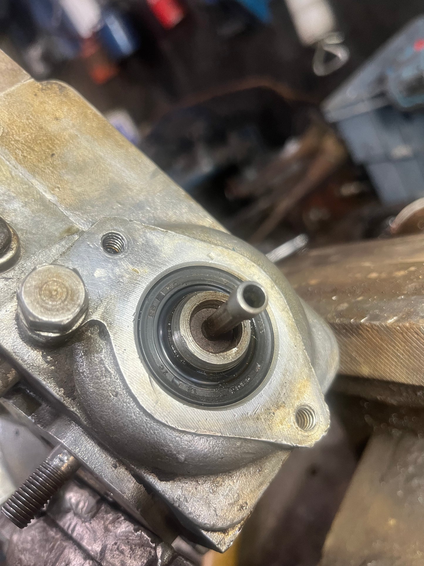 Simms Minimec injection pump oil seals