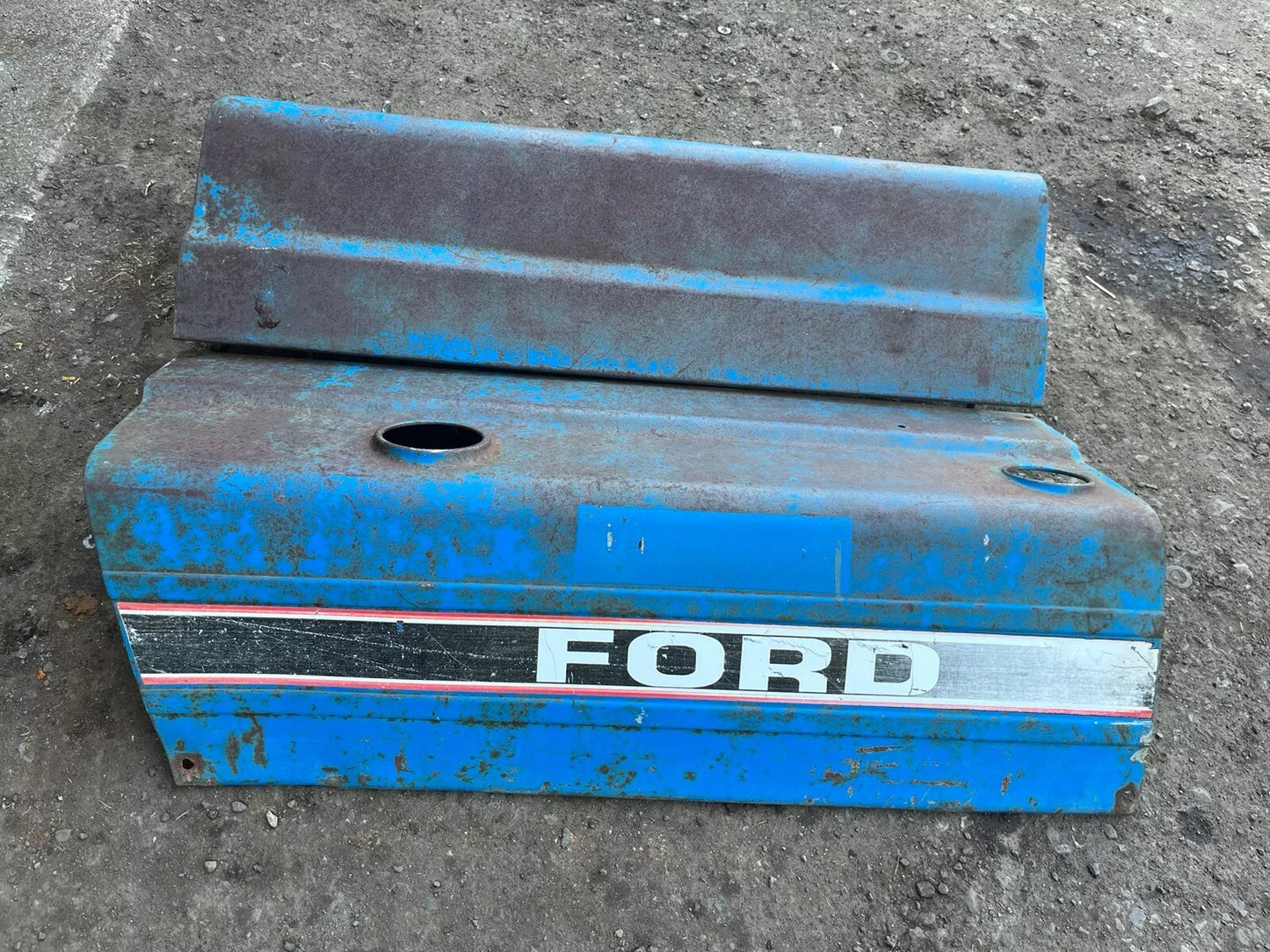 Ford 4610 Bonnet Good Condition
