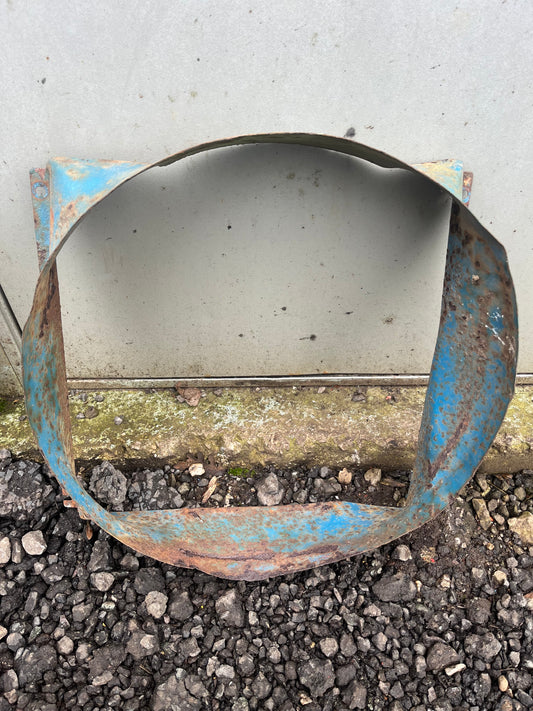 Dexta radiator fan cowling