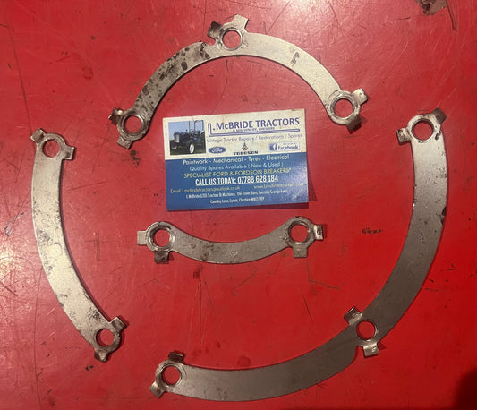 Fordson Dexta / Super Dexta Input Shaft Housing Bellhousing Plate Lock Tab Set