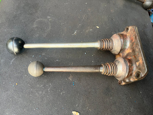Fordson Dexta / Super Dexta Gear Levers Assy