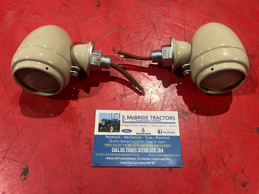 Genuine Butlers sidelights Fordson Major