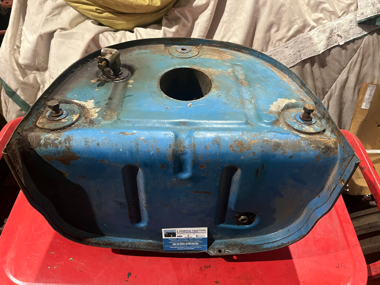 Dexta diesel tank