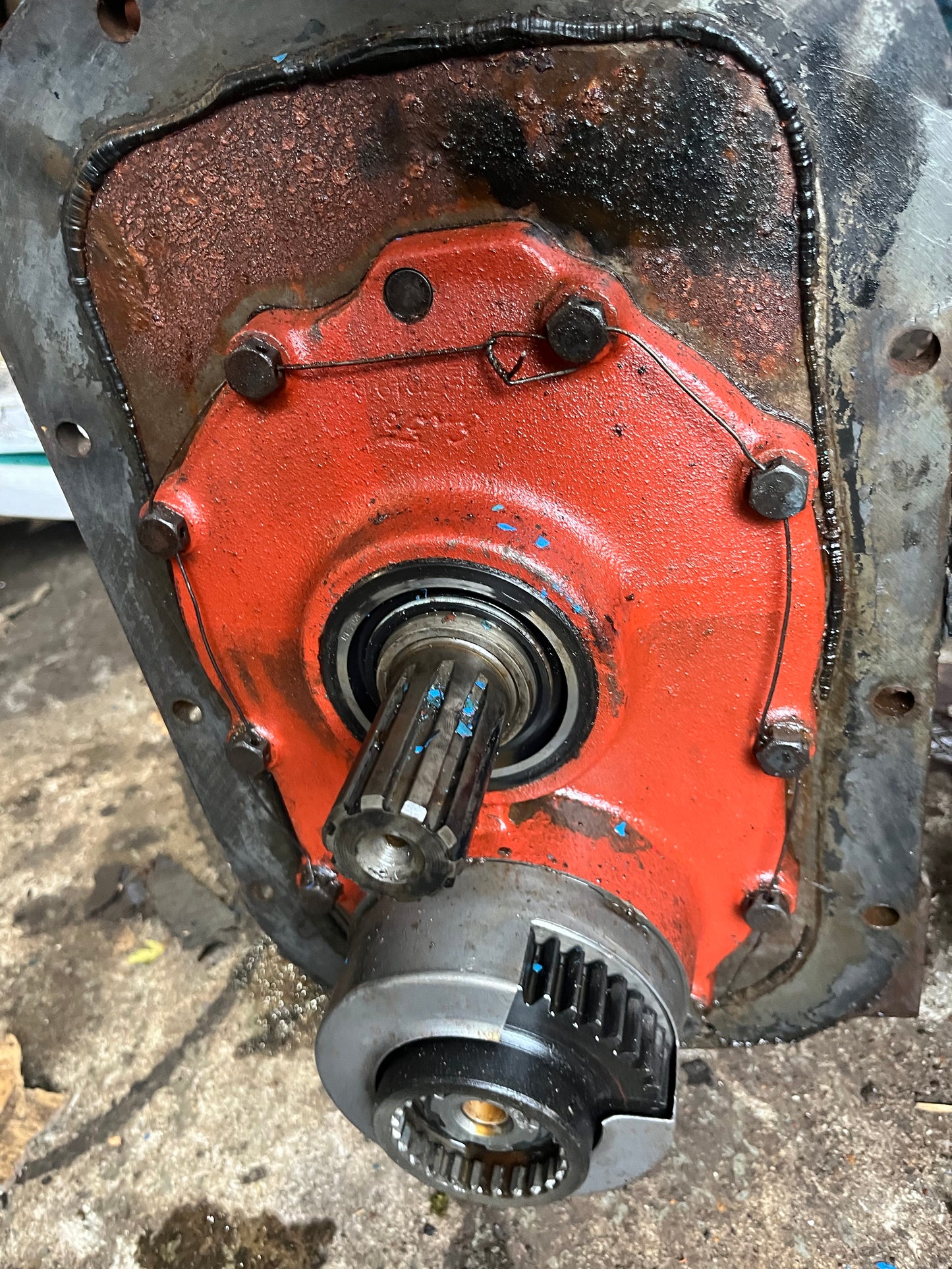 Fordson Dexta / Super Dexta Gearbox 10 Spline LiveDrive