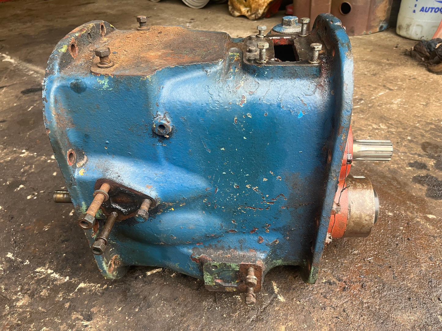 Fordson Dexta / Super Dexta Gearbox 10 Spline LiveDrive