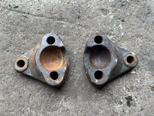 Original Fordson Dexta / Super Dexta Radius Arm Cups