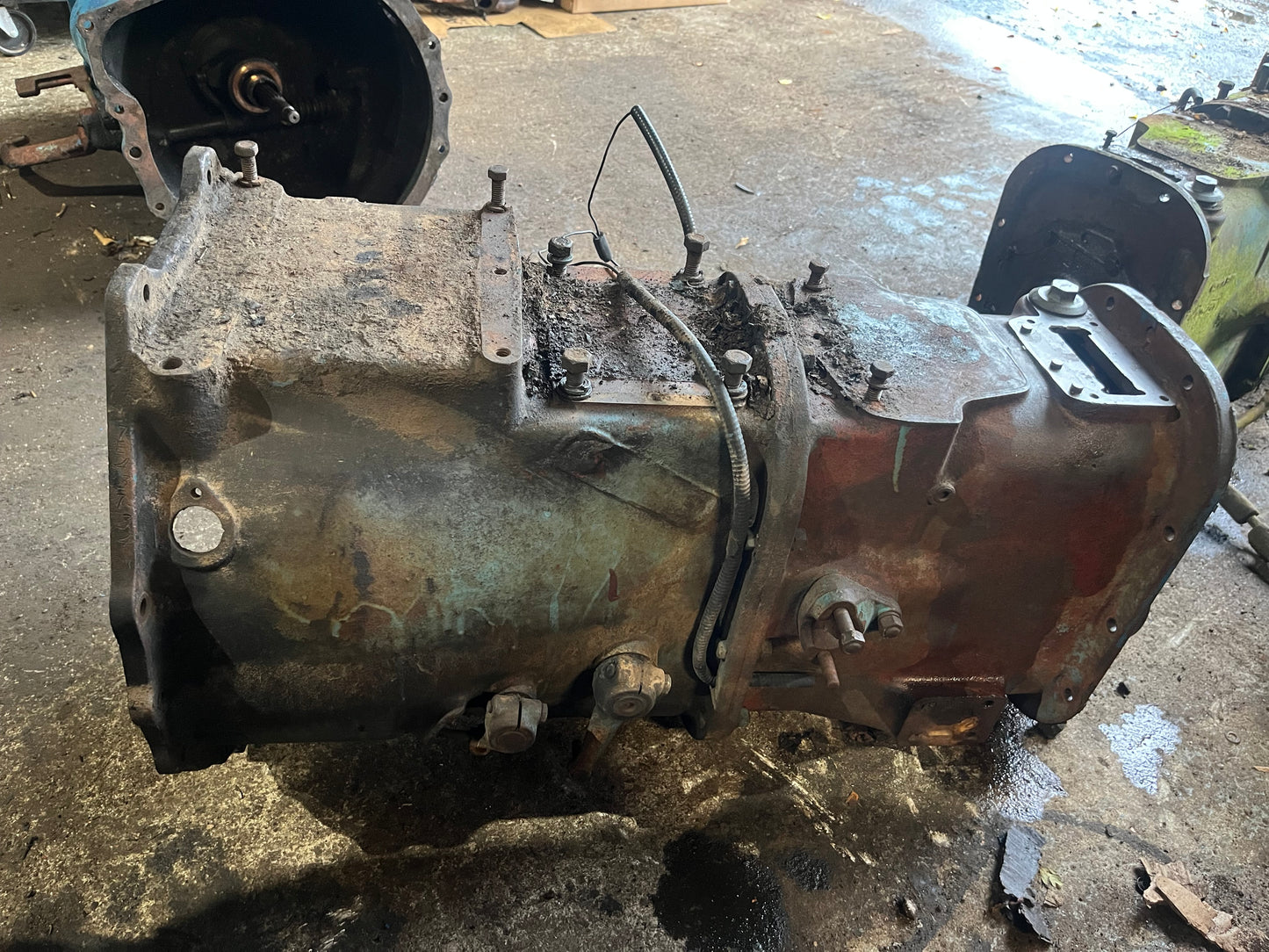 Fordson Dexta / Super Dexta Gearbox 10 Spline LiveDrive