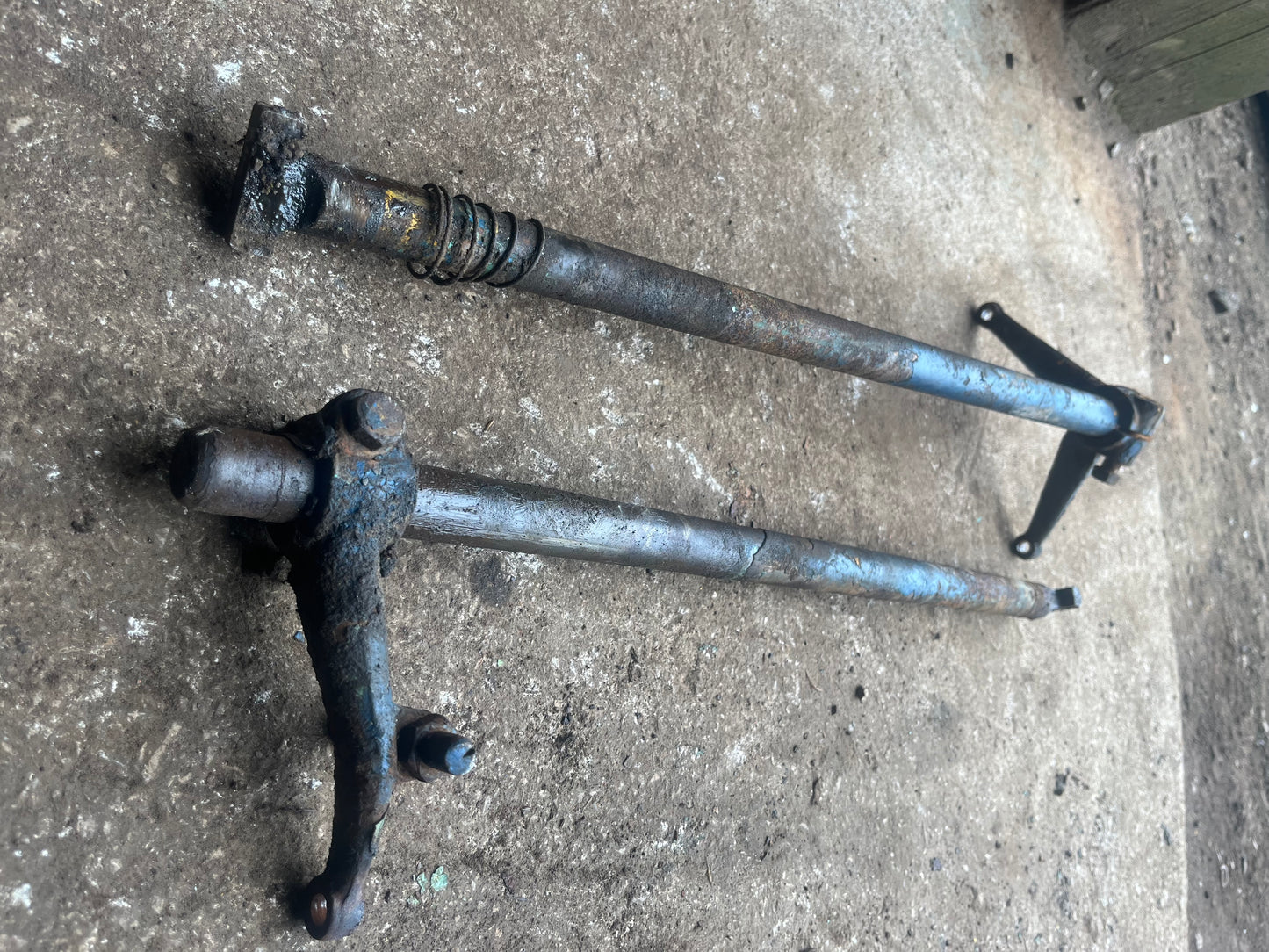 Brake cross shafts (pair)