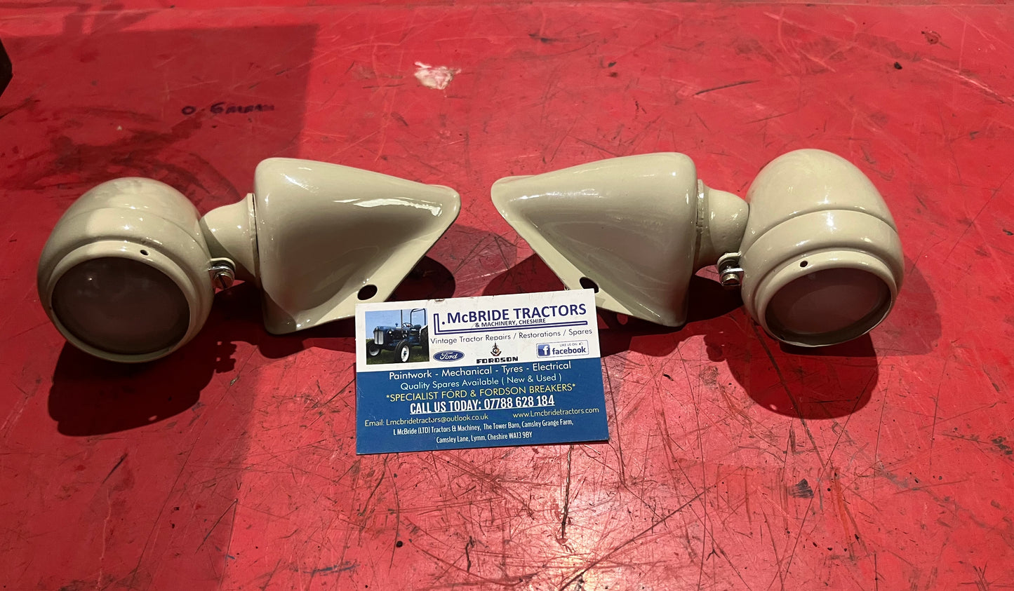Genuine Butlers sidelights Fordson Major