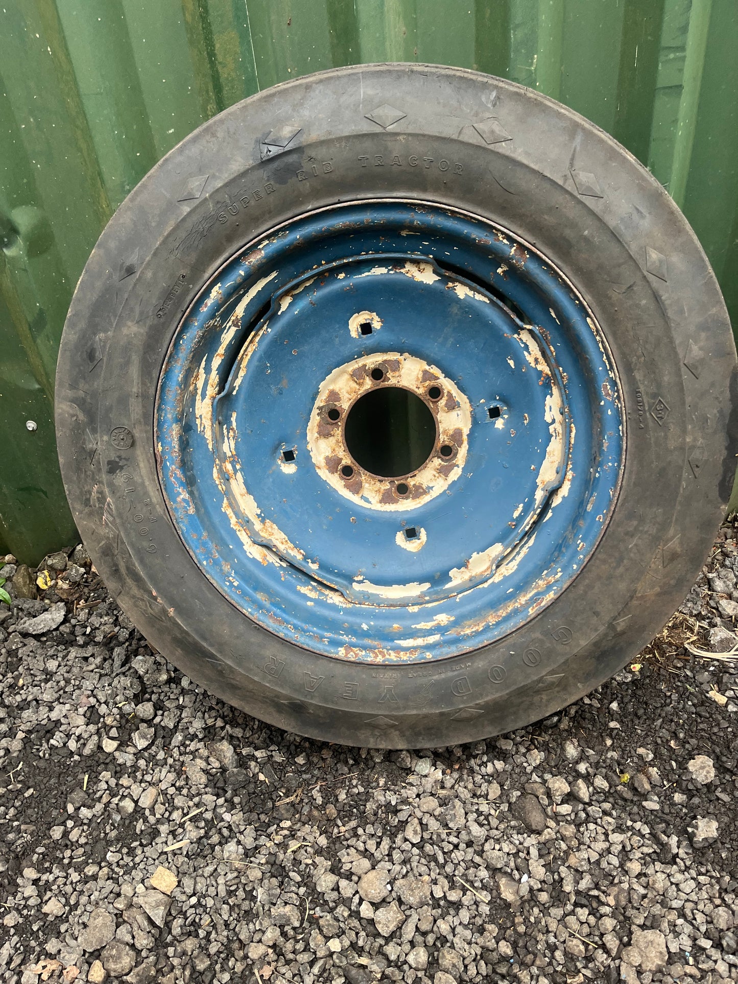 6.00 x 19 wheel & tyre