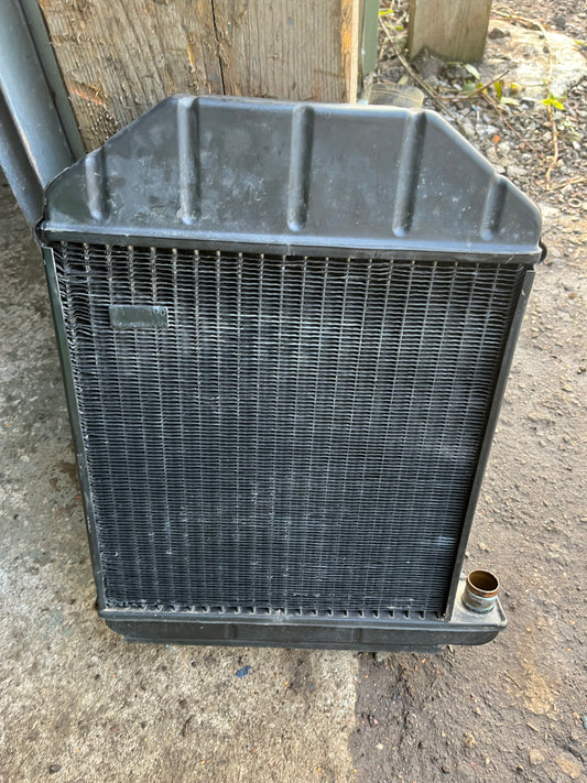 Dexta radiator