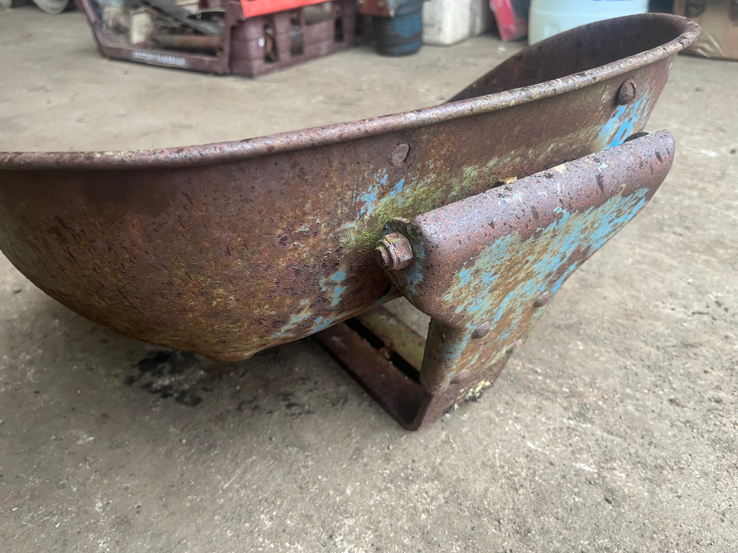 Original seat pan & bracket