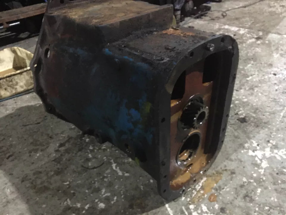 Fordson Dexta / Super Dexta Live drive Gearbox Bellhousing