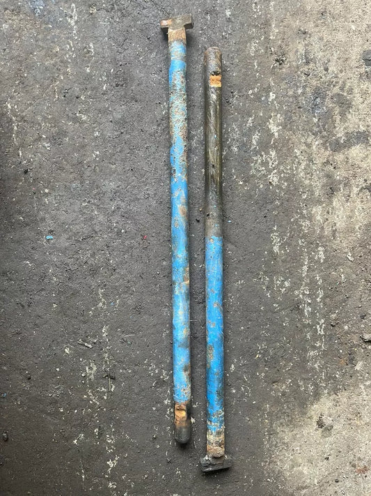 Fordson Dexta / Super Dexta Brake Cross Shafts (pair) For Handbrake