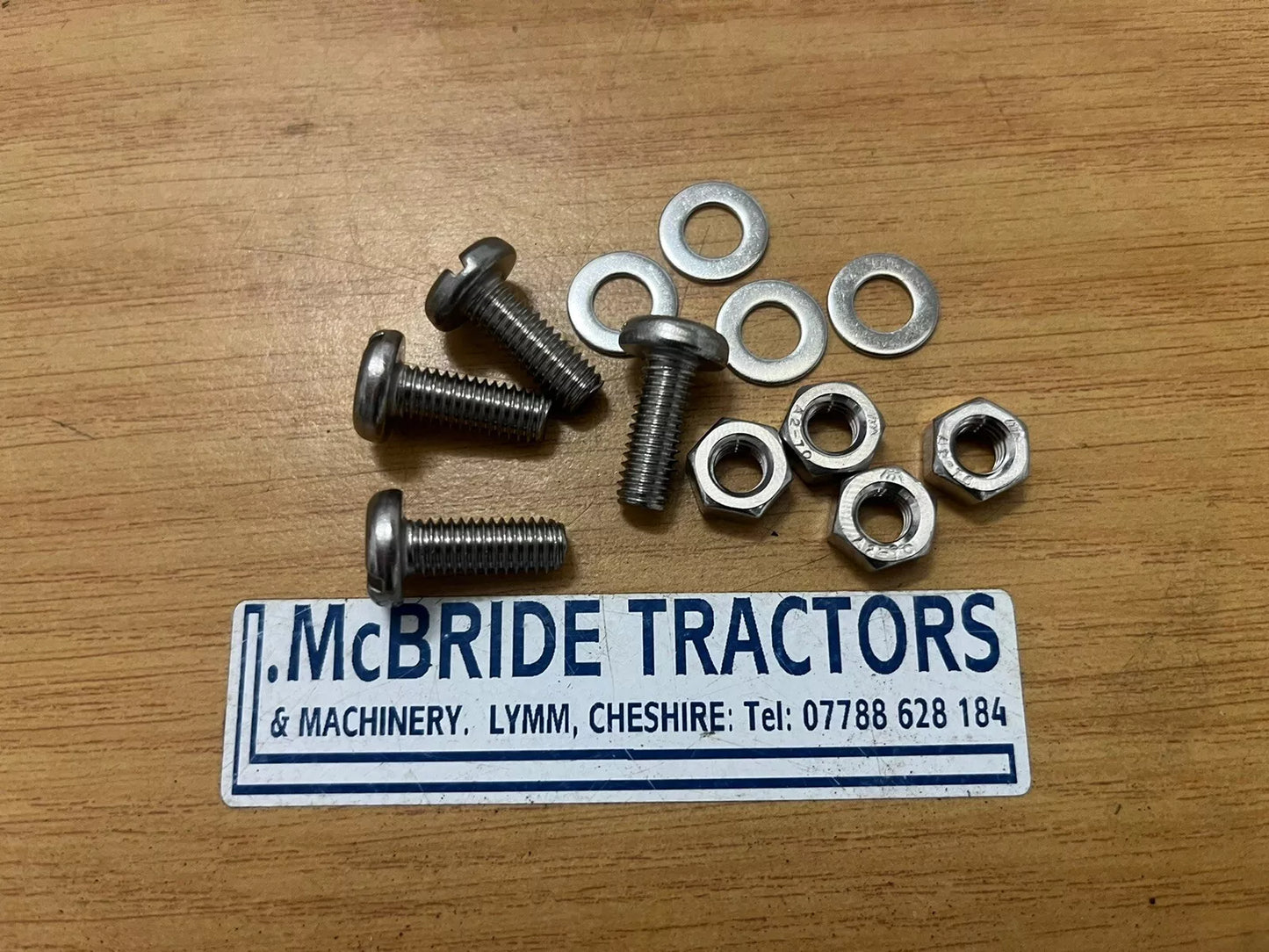 FORDSON DEXTA / SUPER DEXTA / MAJOR ORIGINAL STYLE TINWORK FASTENERS