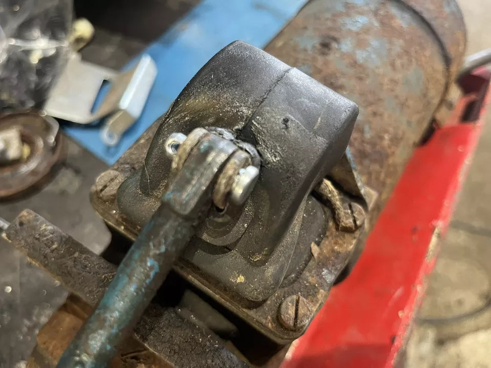 Fordson dexta / Super Dexta / Major Starter Motor Linkage Lever Clevis Pin Set