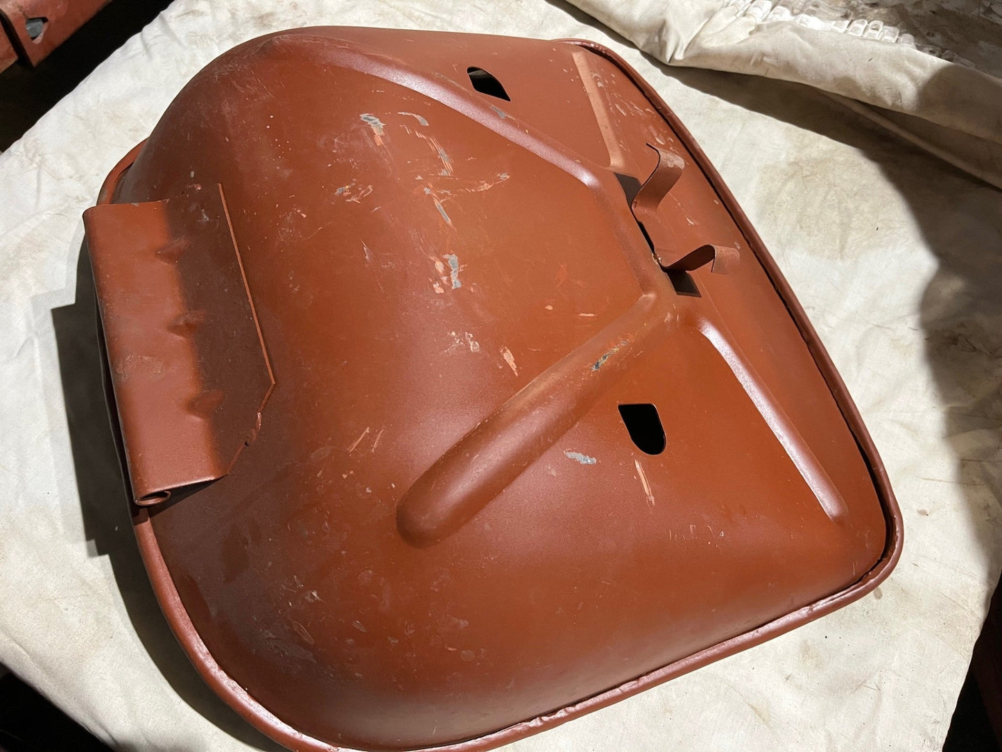 FORDSON SEAT PAN