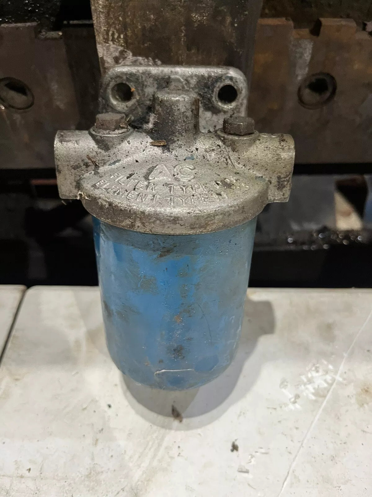 Fordson Major Diesel Filter Assy