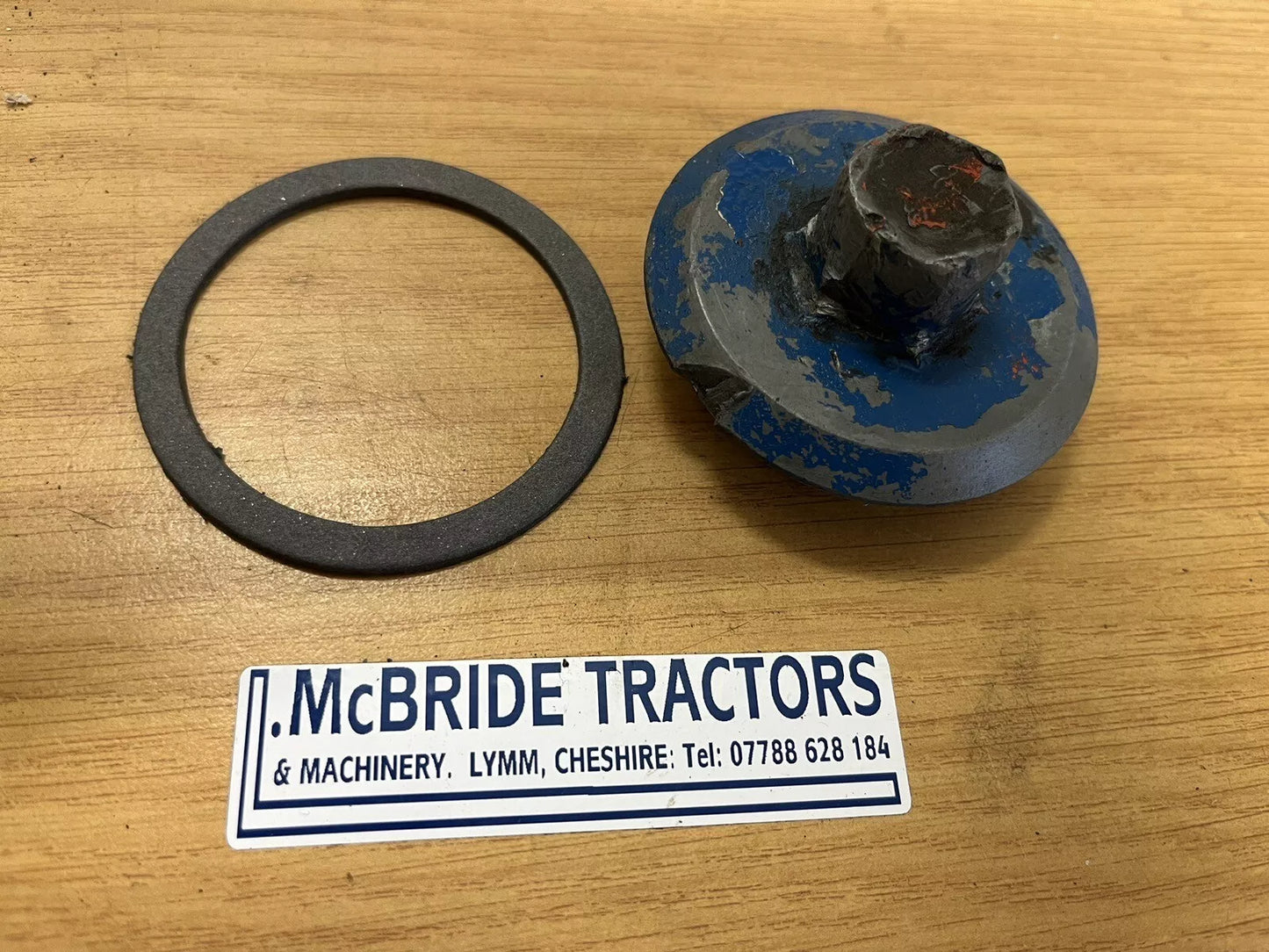 Fordson Major Transmission Oil Filler Plug & Rear Axle Drain Plug Gaskets Pair