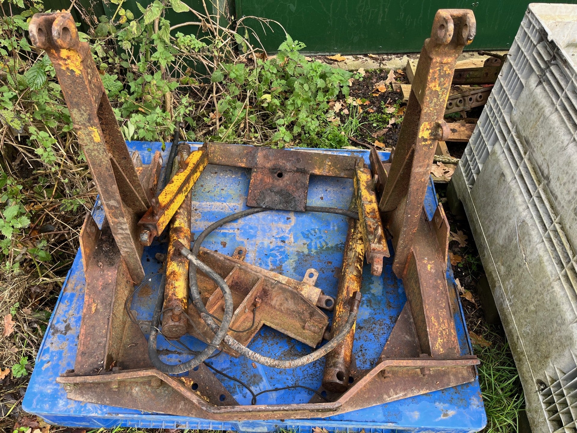 Loader Front Frame MILL MASTER LOADER FRAME – L McBride Tractors & Machinery