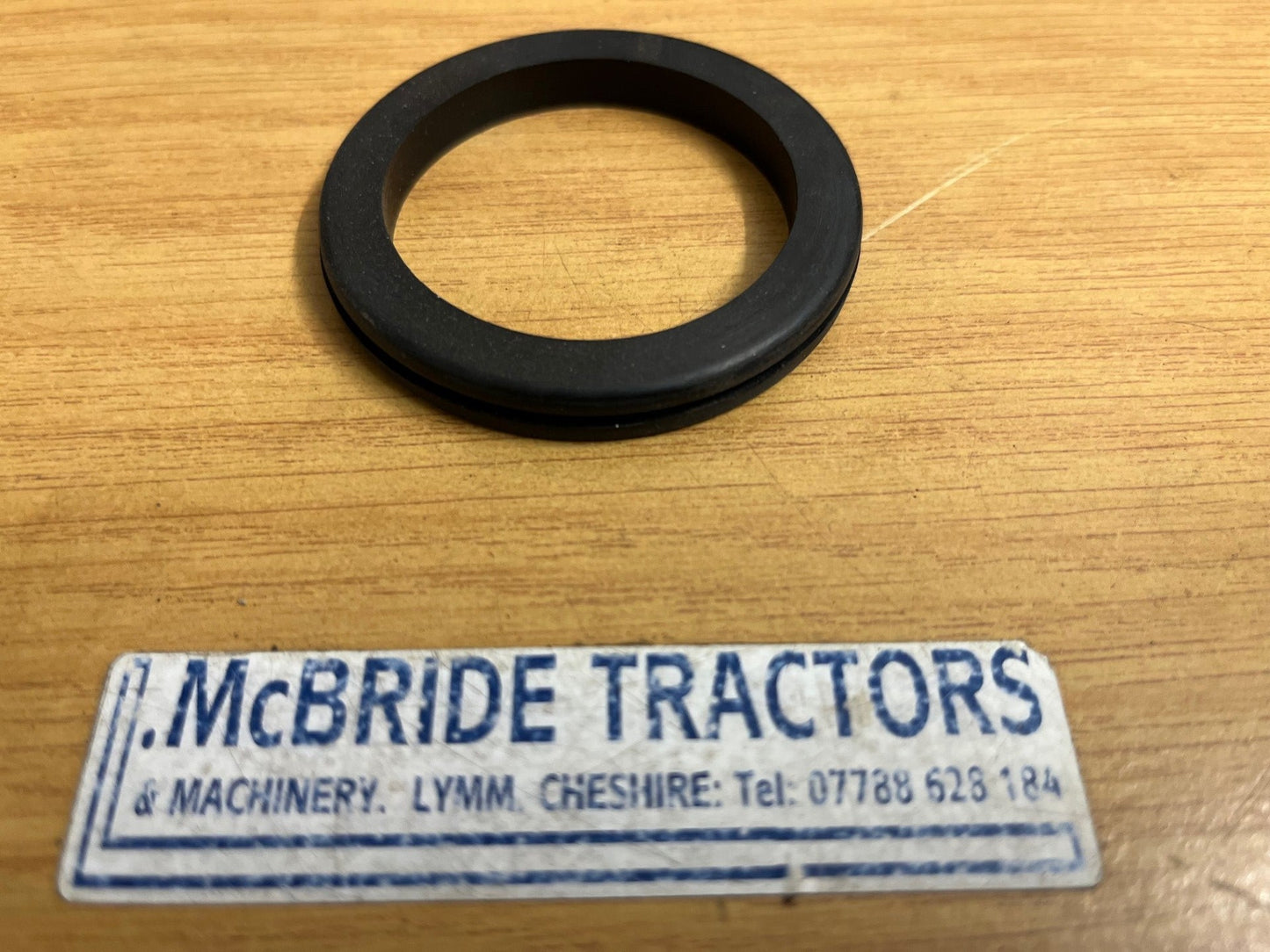 FORDSON POWER SUPER MAJOR STEERING COLUMN DASH RUBBER