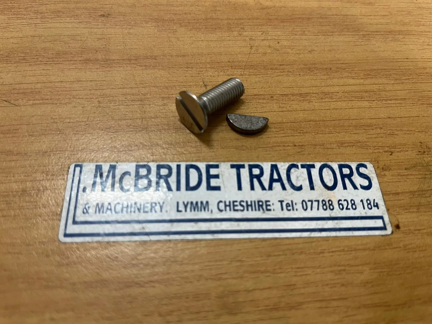 Fordson dexta / super dexta / Super Major Throttle Lever Pinch Bolt & Keyway